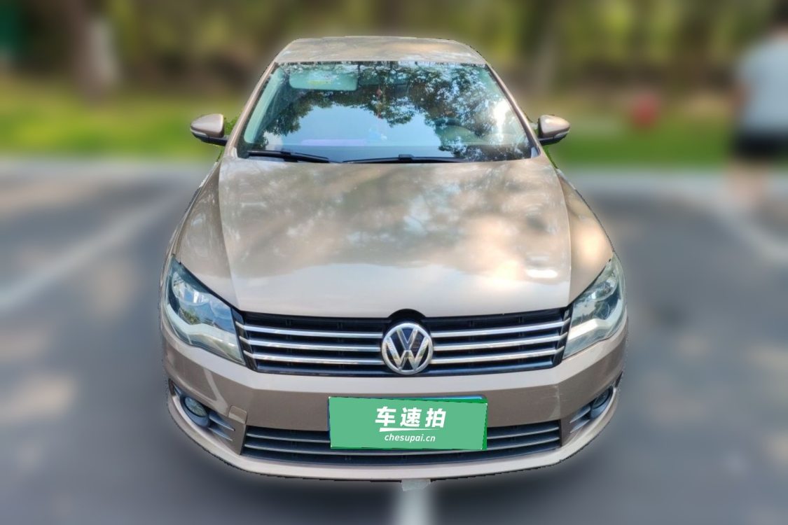 Volkswagen Bora 2015 car image #5