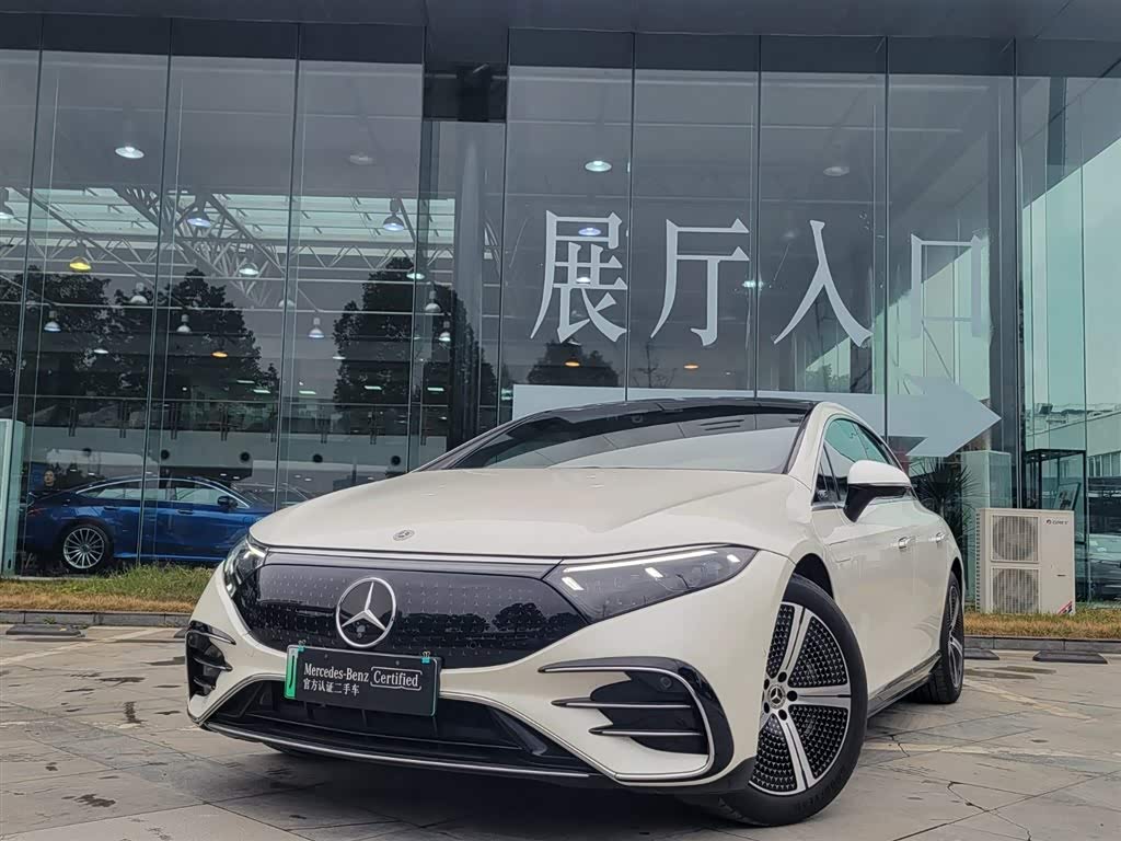 Mercedes-Benz EQS Class 2023 car image 