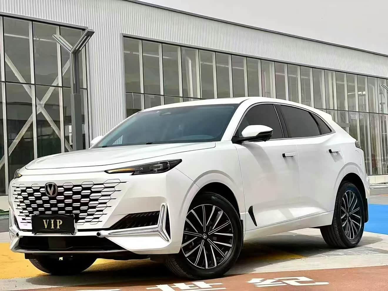 Changan UNI-K 2023 car image 