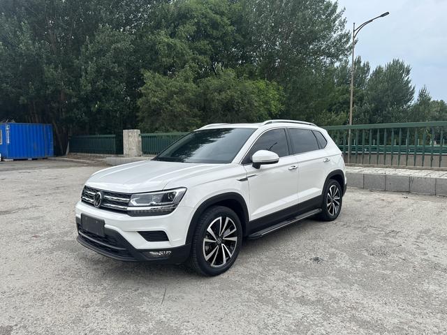 Volkswagen Tharu 2022 car image #17