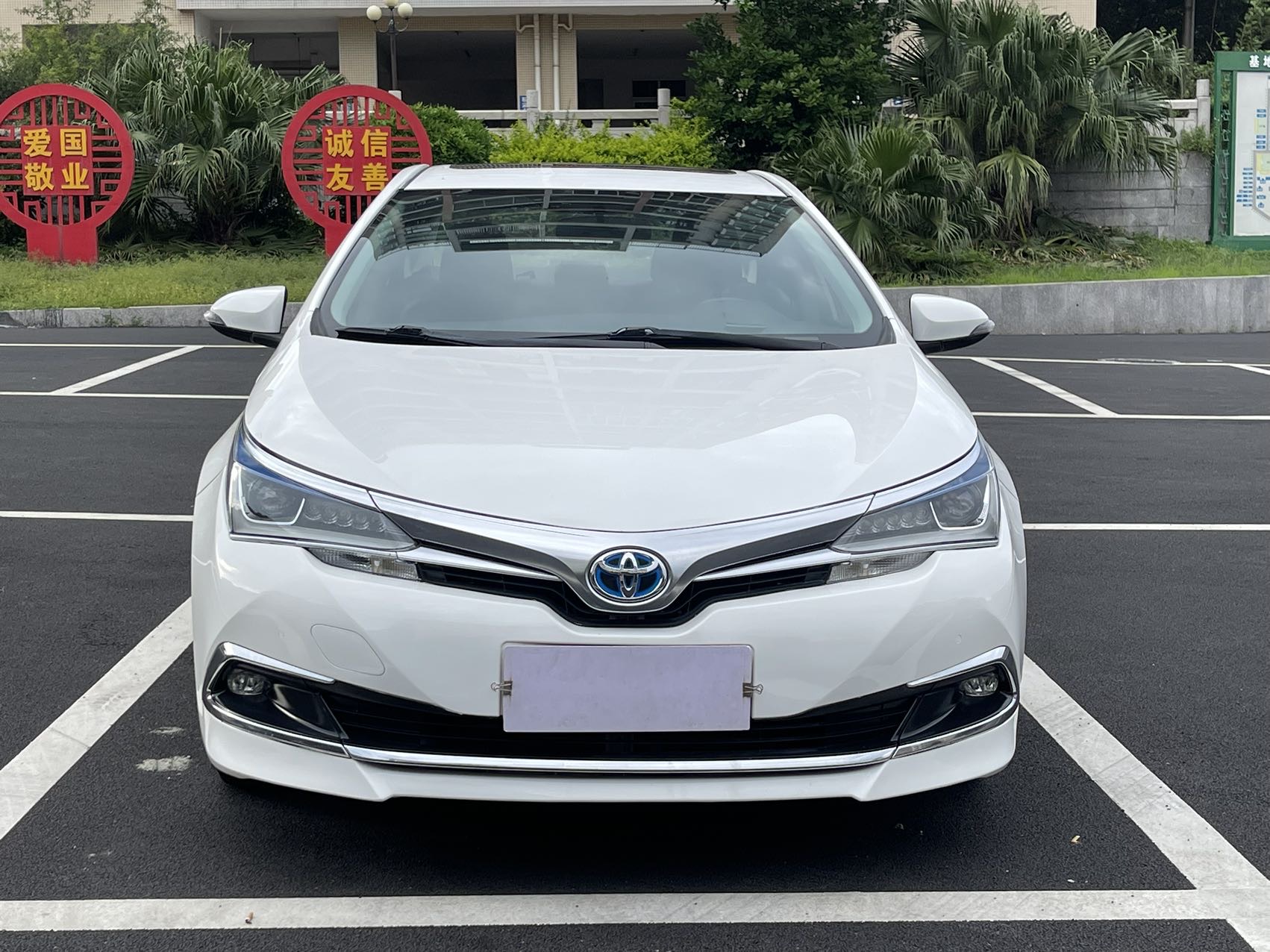 Toyota Corolla 2018 car image #2
