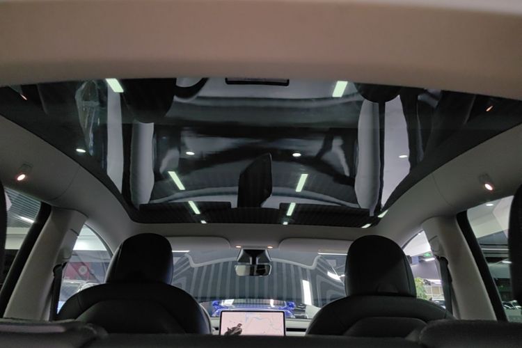 Tesla Model Y 2021 #18 Tesla Model Y 2021 car image #18