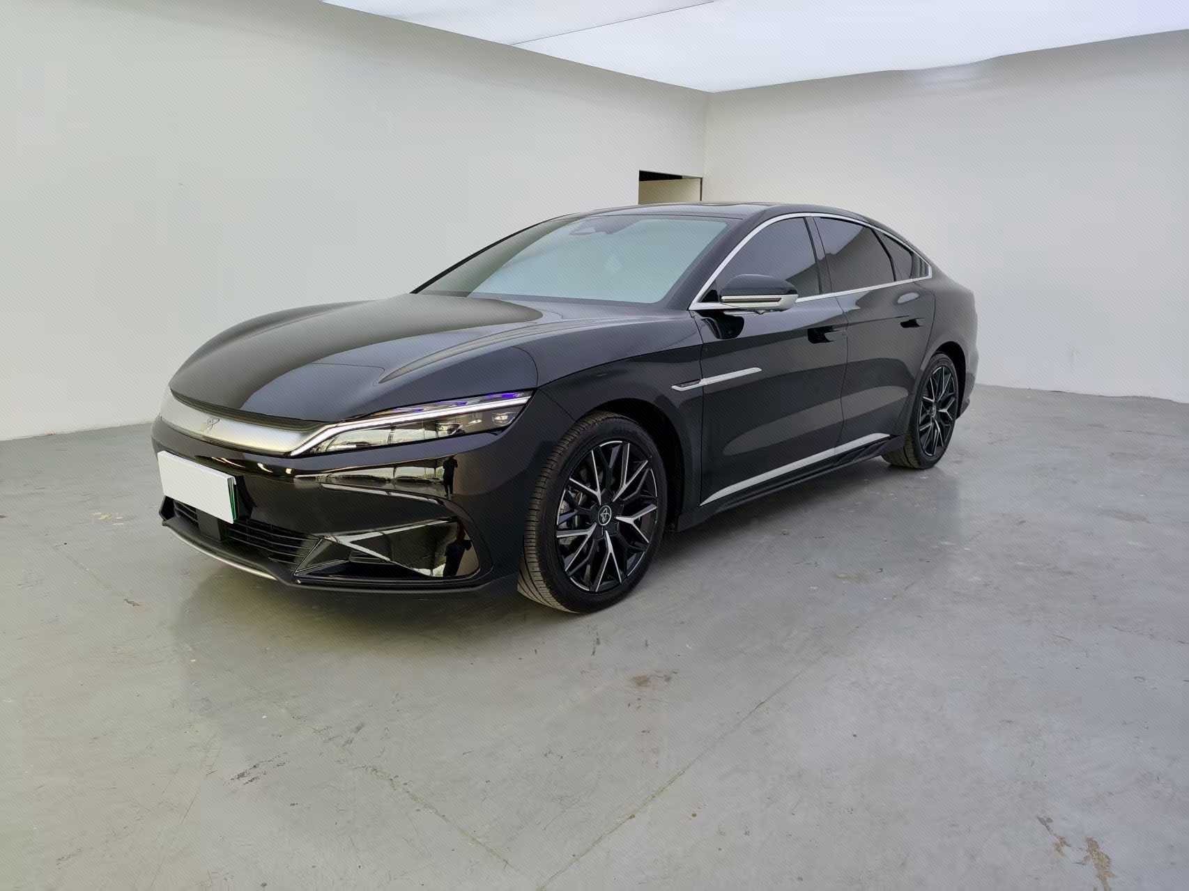 BYD Han 2025 immagine di auto 