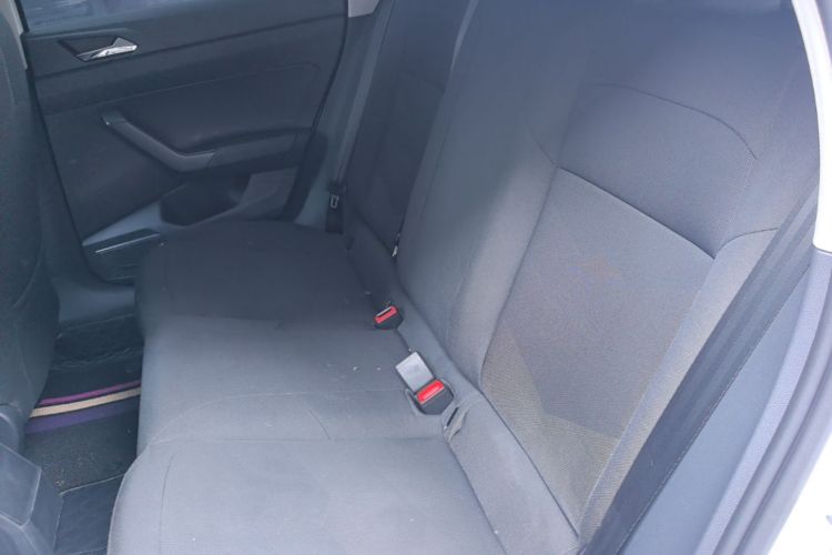 Volkswagen Polo 2024 car image #17