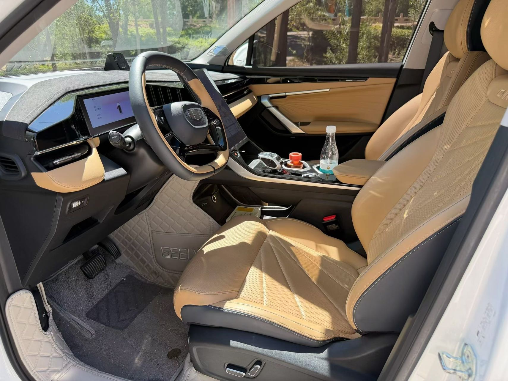GEELY Boyue L 2023 #3 GEELY Boyue L 2023 immagine di auto #3