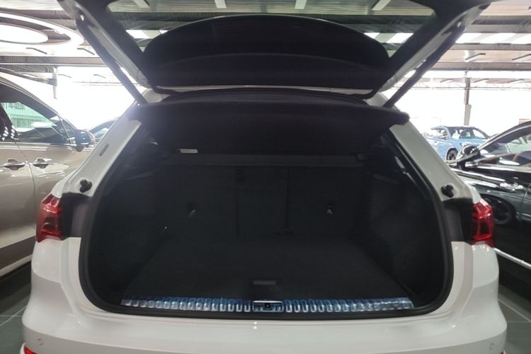 Audi Q3 2023 #19 Audi Q3 2023 immagine di auto #19