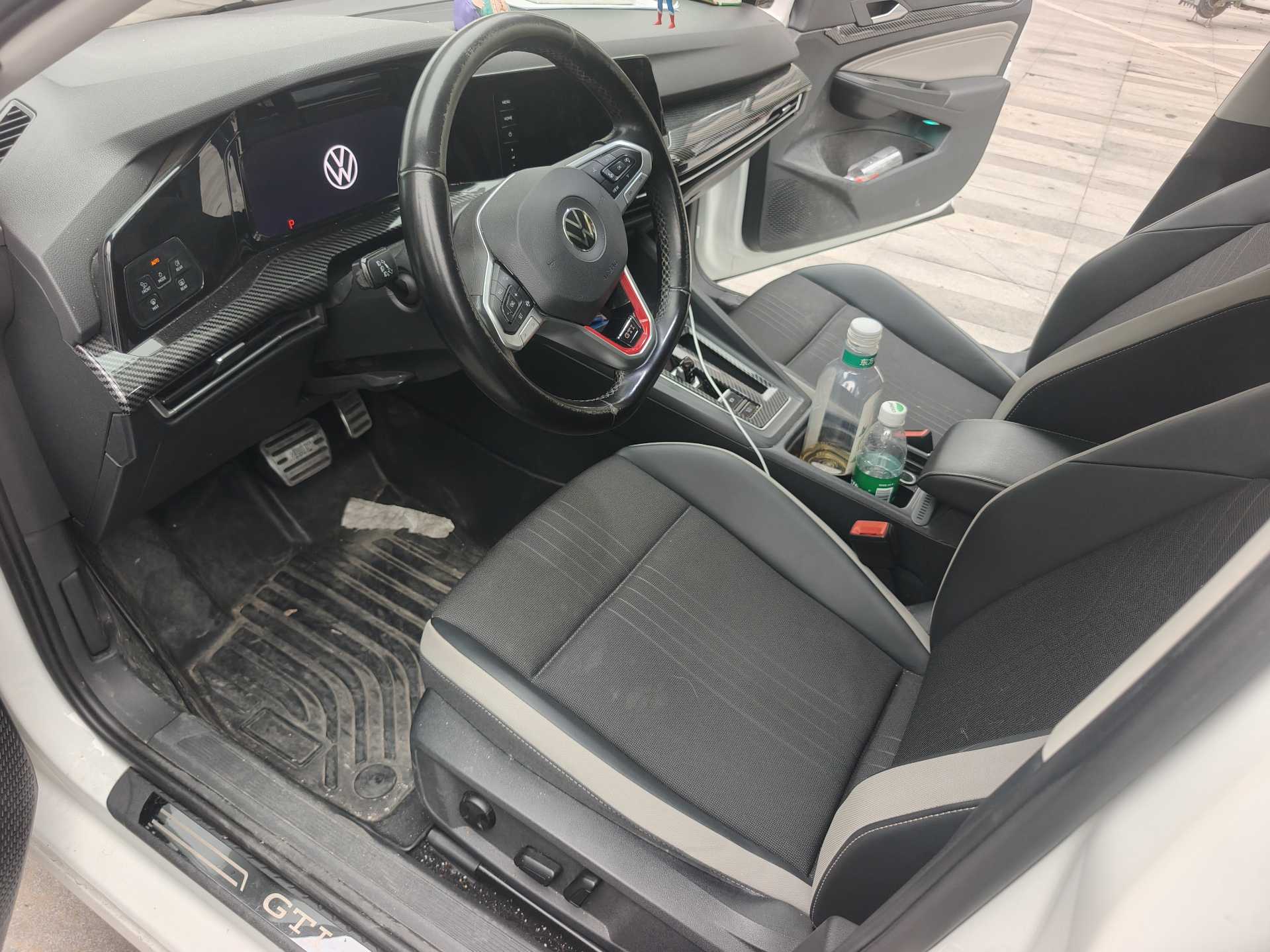 Volkswagen Golf 2021 #6 Volkswagen Golf 2021 صورة سيارة #6