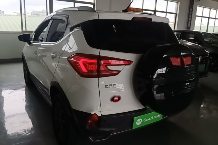 BYD Yuan New Energy 2019 #5 BYD Yuan New Energy 2019 imagen de coche #5