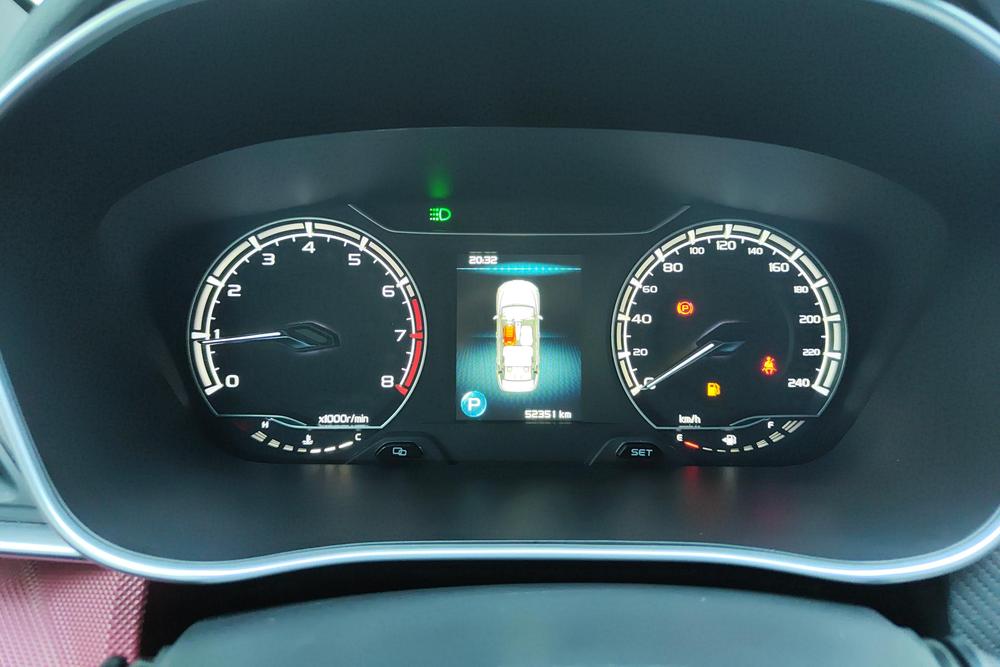 GEELY Binray 2021 car image #14