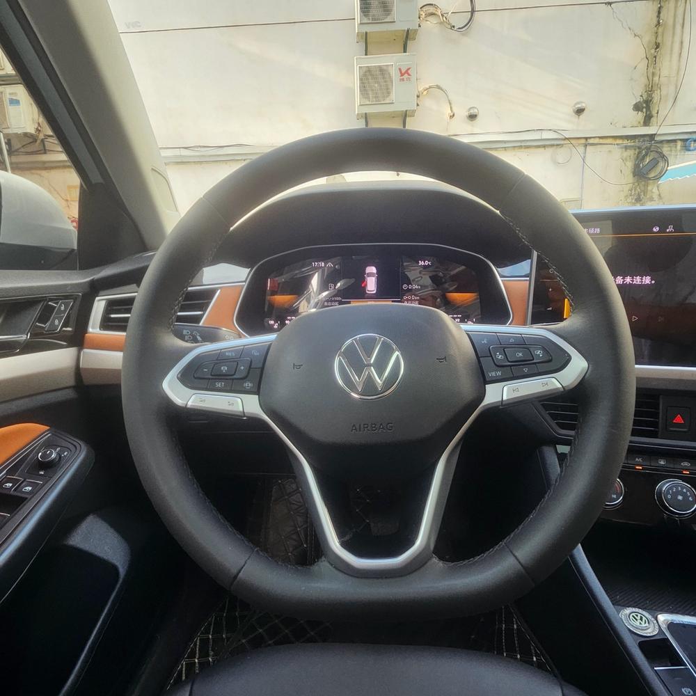 Volkswagen Bora 2024 car image #16