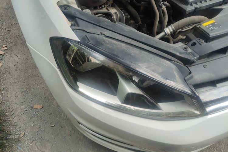 Volkswagen Golf 2015 car image #8