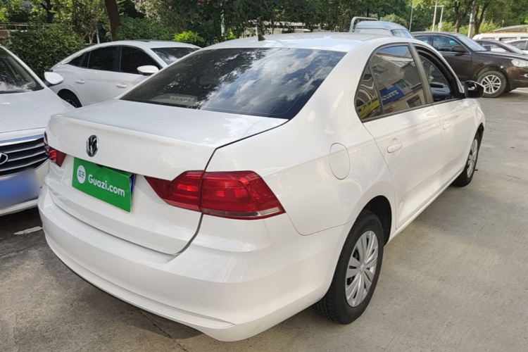 Volkswagen Santana 2018 car image #7