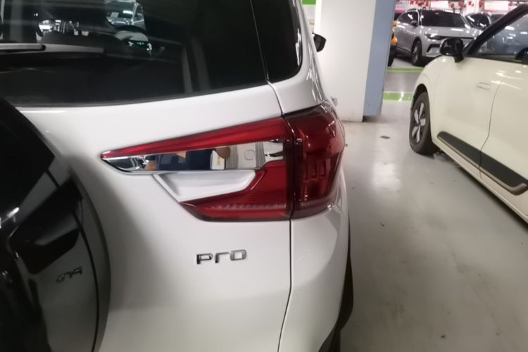 BYD Yuan Pro 2021 #8 BYD Yuan Pro 2021 car image #8