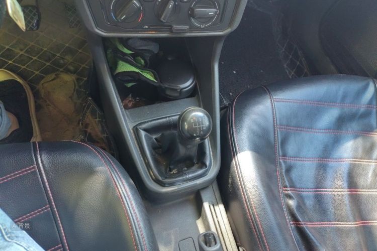 Volkswagen Santana 2017 #16 Volkswagen Santana 2017 car image #16