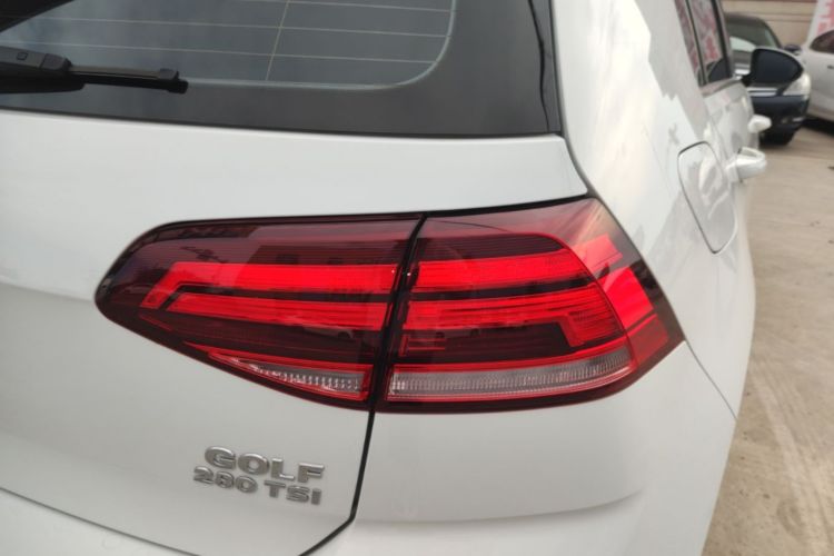 Volkswagen Golf 2019 #8 Volkswagen Golf 2019 car image #8