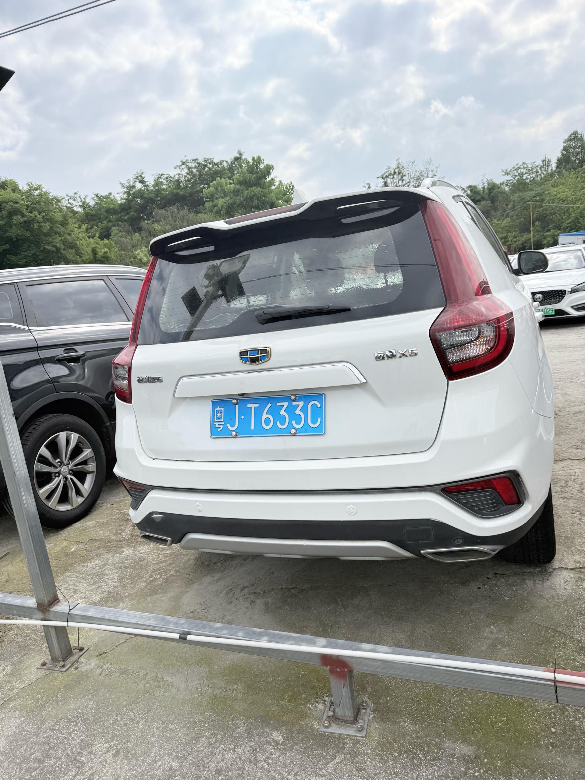 GEELY Vision X6 2019 #6 GEELY Vision X6 2019 car image #6