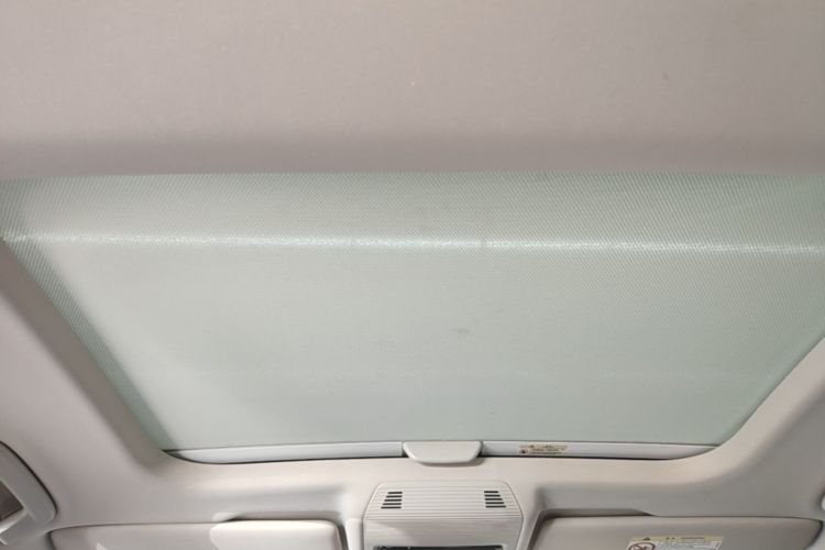 Volkswagen Golf 2021 car image #18