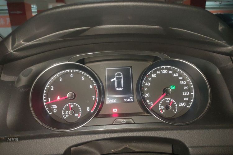 Volkswagen Golf 2018 car image #13