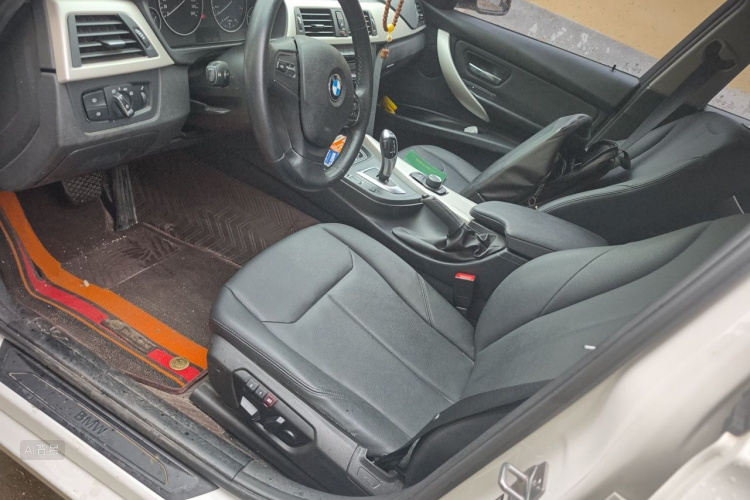 BMW 3 Series 2015 #17 BMW 3 Series 2015 car image #17