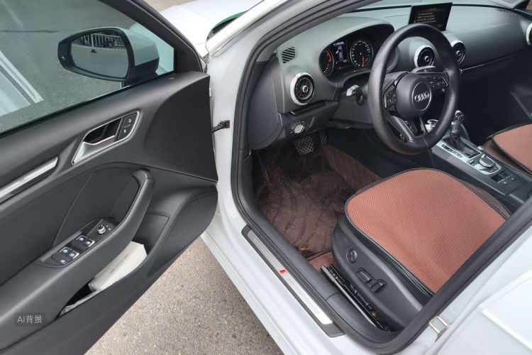 Audi A3 2017 immagine di auto #18