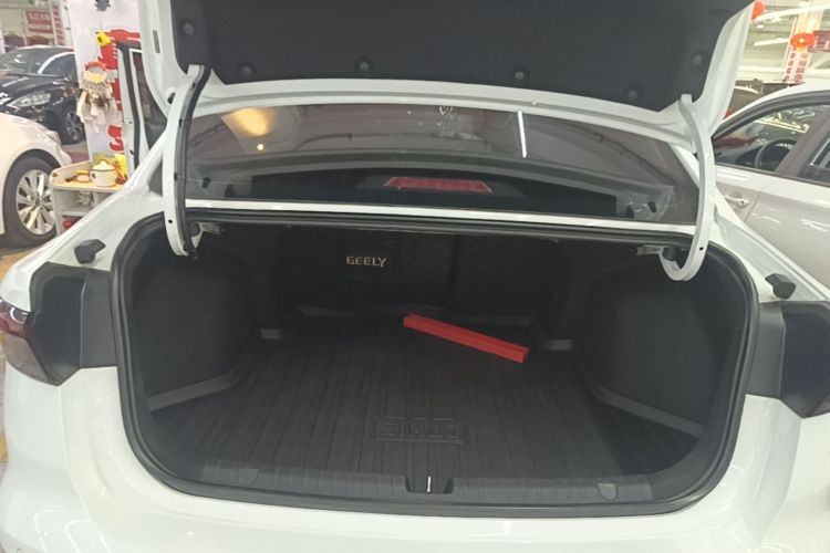 GEELY Emgrand 2023 #19 GEELY Emgrand 2023 car image #19