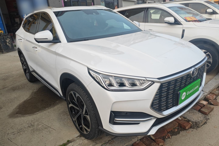 BYD Song Plus 2023 car image #6