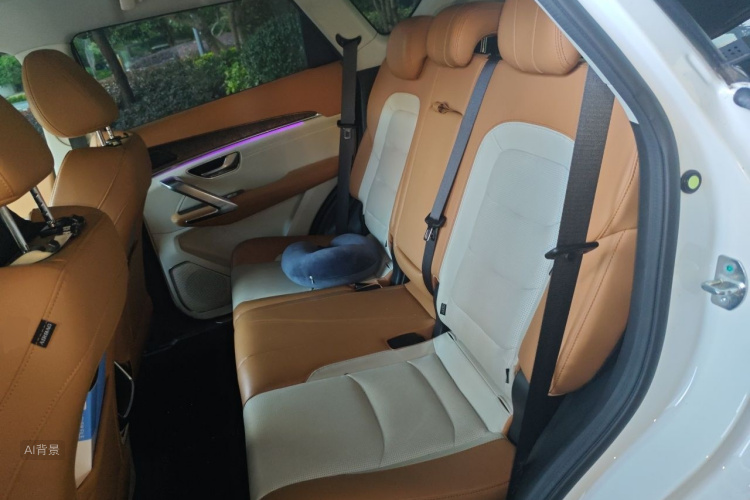 Jetour X70 PLUS 2021 car image #19