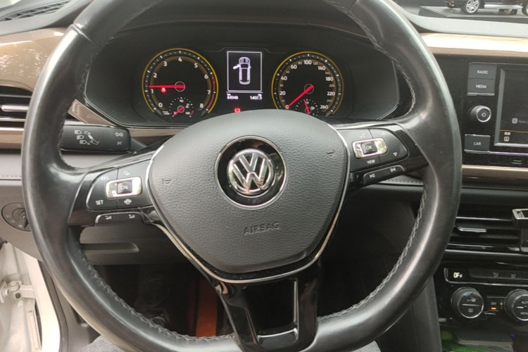 Volkswagen Tharu 2020 #11 Volkswagen Tharu 2020 car image #11