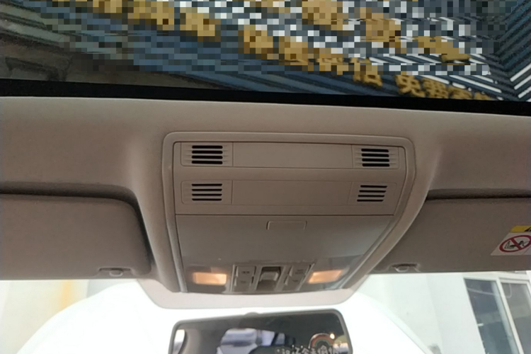 Volkswagen Golf 2020 car image #18