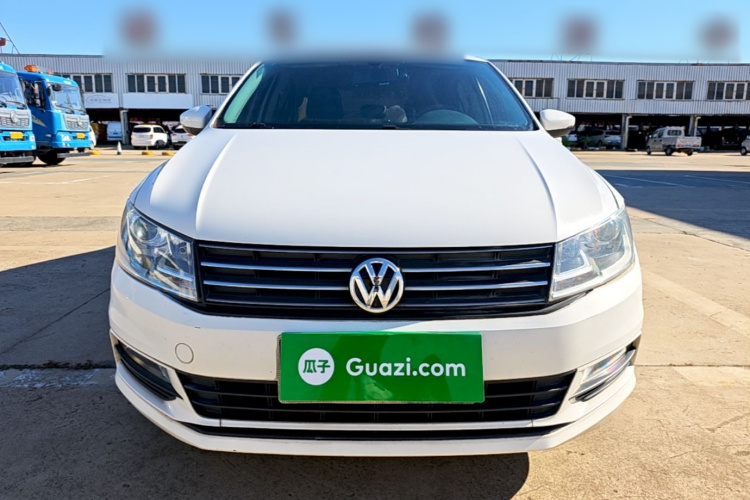 Volkswagen Santana 2016 imagen de coche #3