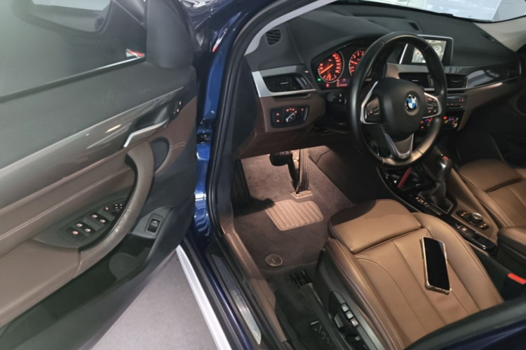 BMW X1 2017 car image #16