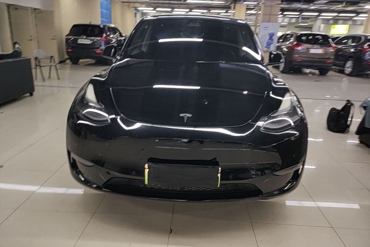 Tesla Model Y 2022 #3 Tesla Model Y 2022 car image #3