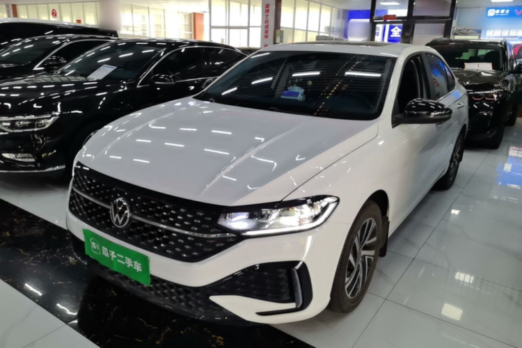 Volkswagen Lavida 2024 car image #2