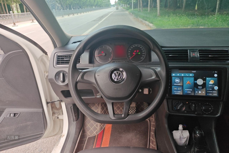 Volkswagen Santana 2020 car image #12