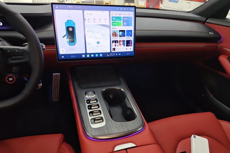 MI SU7 2025 car image #22
