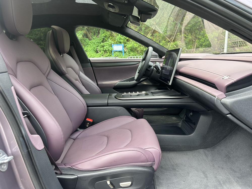 MI SU7 2025 car image #16