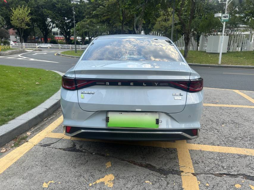 GEELY Emgrand L HiP 2022 #7 GEELY Emgrand L HiP 2022 immagine di auto #7