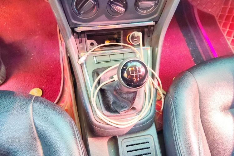 Volkswagen Bora 2018 immagine di auto #16