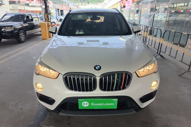 BMW X1 2018 #3 BMW X1 2018 car image #3
