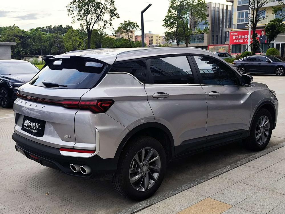 GEELY Coolray 2026 car image #5