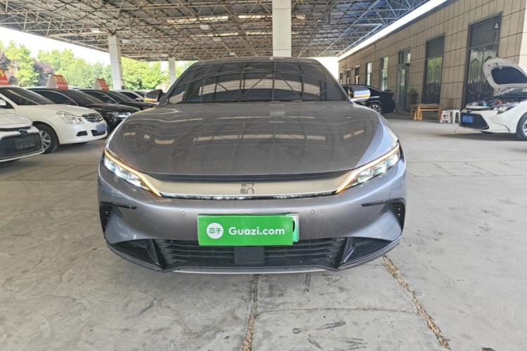 BYD Han 2023 car image #3