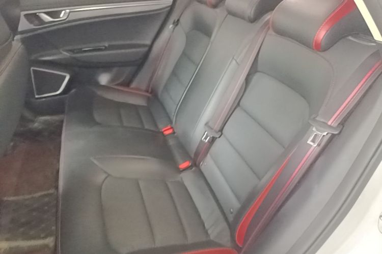 GEELY Emgrand GS 2020 car image #17