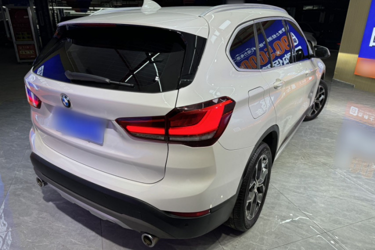 BMW X1 2022 image de voiture #8