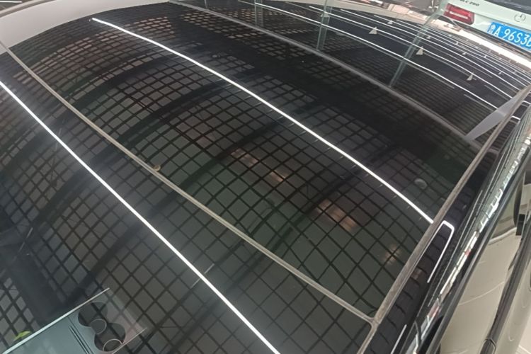 Tesla Model Y 2023 car image #27