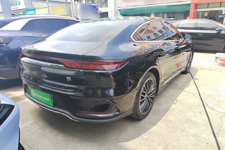 BYD Han 2023 car image #7