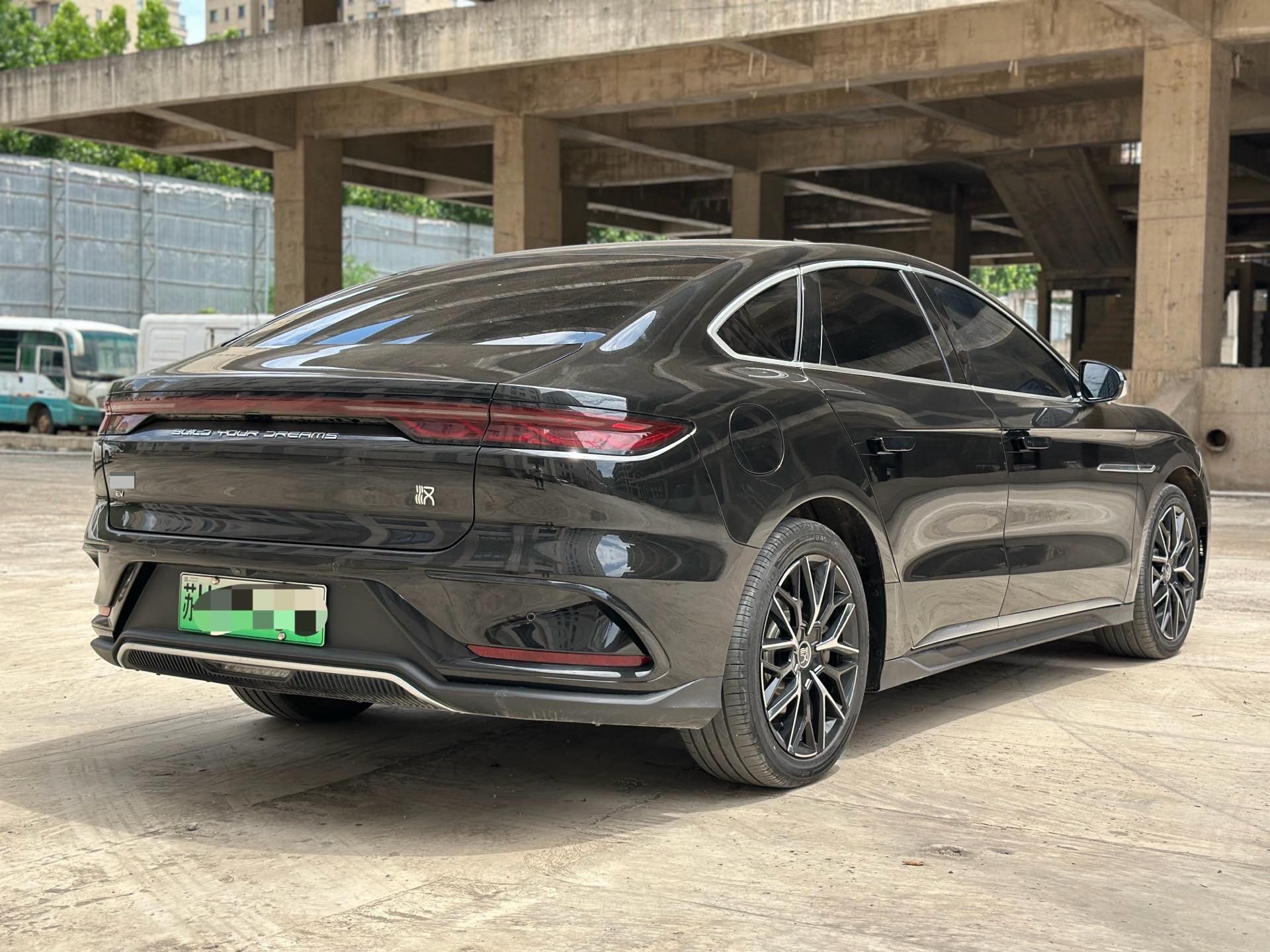 BYD Han 2024 car image #5