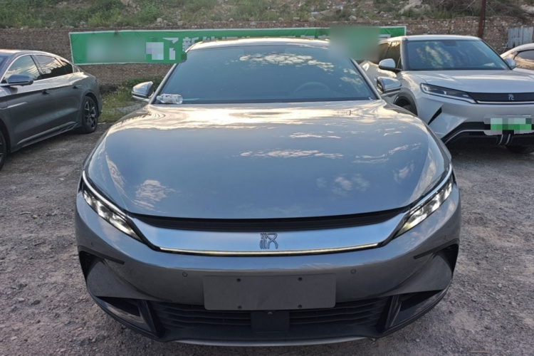 BYD Han 2024 car image #3