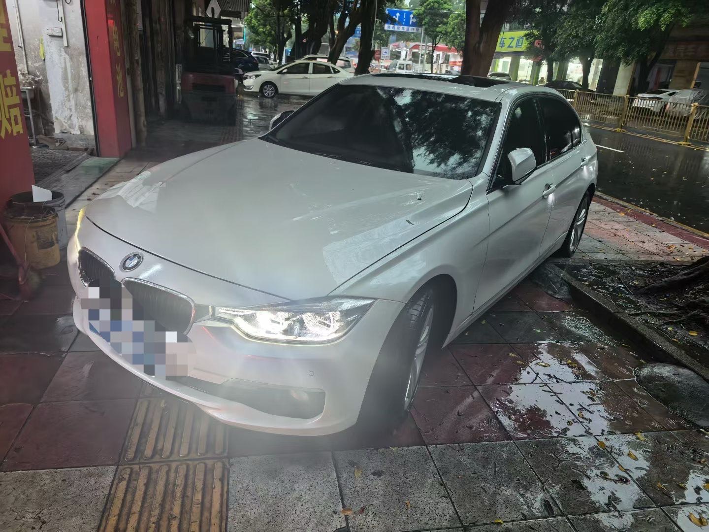 BMW 3 Series 2017 car image 