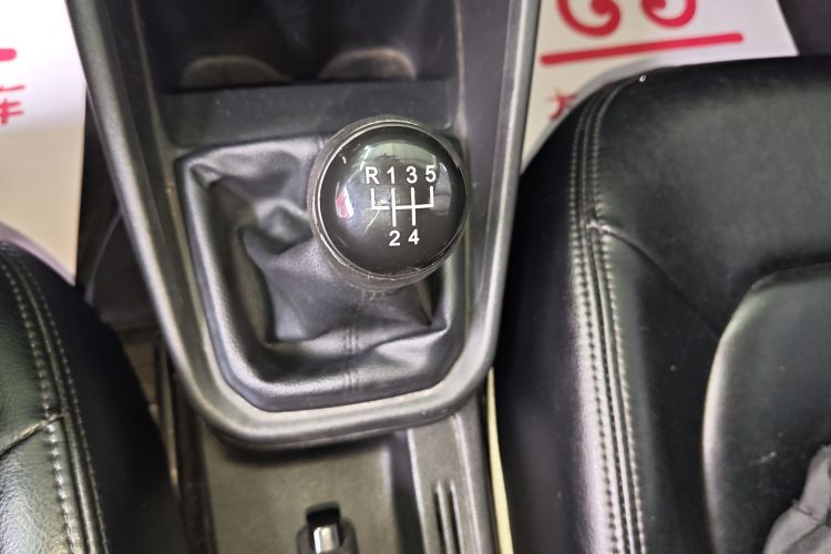 Volkswagen Santana 2018 car image #18