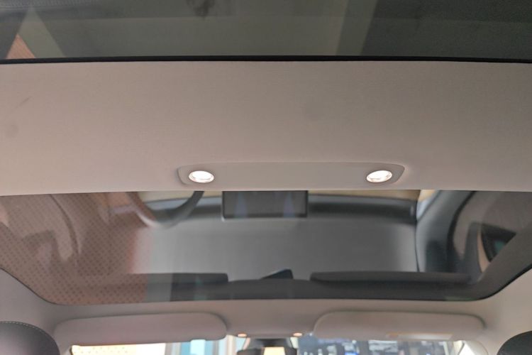 Tesla Model 3 2021 #20 Tesla Model 3 2021 car image #20